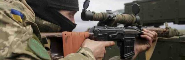Na Donbas prišli ďalší ukrajinskí ostreľovači a diverzanti