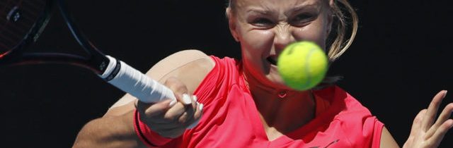 Rebecca Šramková na turnaji WTA v Prahe z pozície kvalifikantky senzačne zdolala Petru Kvitovú