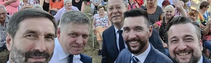 Smer žne medzi občanmi obrovské úspechy. Bez námahy. Stačilo pustiť hlupákov k moci