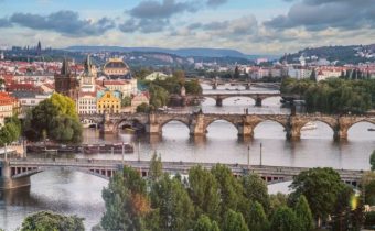 Turizmus v Česku sa po jarnom lockdowne rozbieha rýchlejšie ako vlani, najčastejšie krajinu navštevovali Slováci