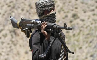Taliban ukoristil americké vojenské lietadlá a helikoptéry