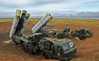 Bielorusko dostane od Ruska systémy protivzdušnej obrany, helikoptéry a lietadlá