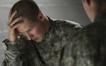 Utajovaná štúdia projektu Cost of War: Viac ako 30 000 US vojakov po návrate z vojny alebo na vojne spáchalo samovraždu