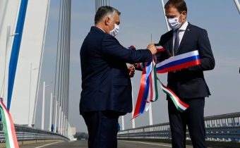 Roman Michelko (VIDEO): Orbán skúša skupovať slovenskú pôdu. Môže si to dovoliť aj pre veľmi blízky vzťah s Matovičom.