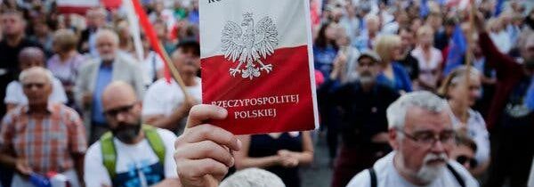 Čo priznal Brusel svojou hysterickou reakciou na rozhodnutie poľského ústavného súdu?