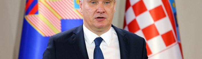 „Připomínka fašismu“ – chorvatský prezident odsuzuje covidovou tyranii v Rakousku
