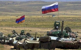 Arménsko požiadalo Rusko o vojenskú pomoc