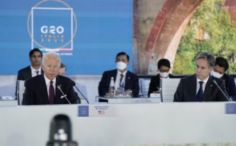 Na samite G20 dosiahli USA a EÚ dohodu o urovnaní sporu týkajúceho sa ciel z Trumpovej éry