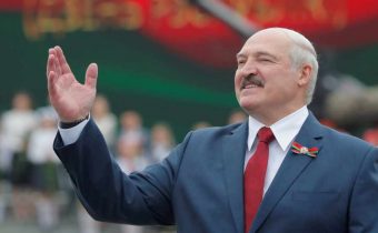 Sankcie proti Lukašenkovi priniesli Bielorusku miliardy dolárov