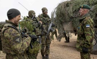 Estónski vojaci omylom strieľali v Mali na britských kolegov