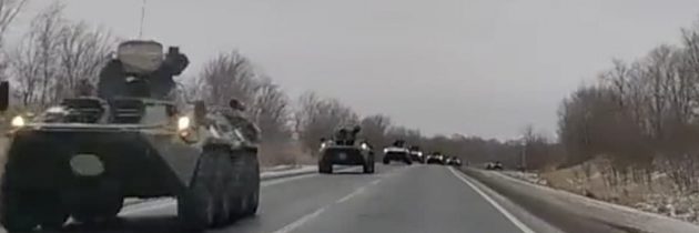 K ukrajinským hraniciam sa presúvajú jednotky ruských mierotvorcov
