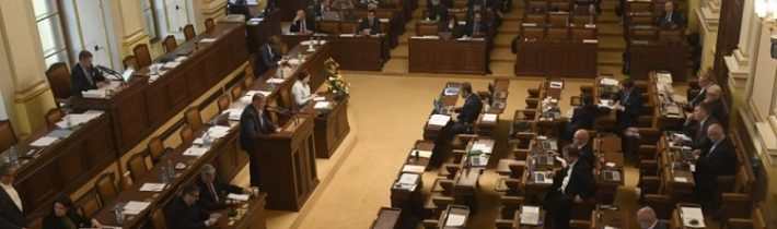 I Boris Johnson závidí platy Českým politikům! Podle EU politici okrádají Čechy o 17% a Slováky o 5% mzdy!