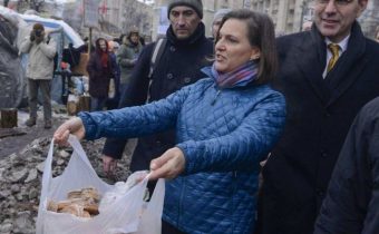 Victoria Nulandová sa v Kyjeve poklonila ruskej opozícii
