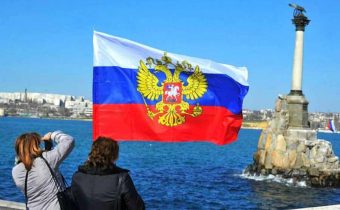 výsledkom rokovaní medzi Ruskou federáciou a Západom môže byť uznanie Krymu