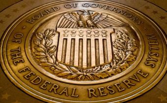 Americká centrálna banka sa s infláciou nevyrovná zvýšením úrokovej sadzby