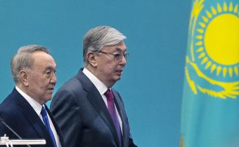 Kazachstan — ide o naplánovaný boj klanov?