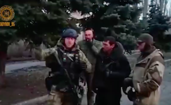 Bojovníci z Čečenska čistia opevnené oblasti v Mariupole