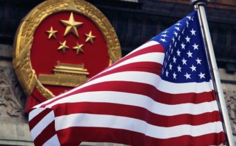 Americký Senát vyčlenil 52 miliárd dolárov na konfrontáciu s Čínou