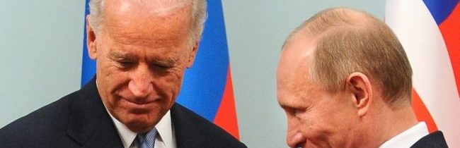 Putin zvýšil cenu benzínu v USA tak, že priznal Bidena legitímnym prezidentom