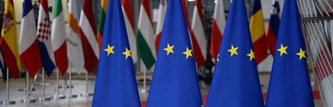 Účastníci summitu EÚ podporili prevod zmrazených aktív Ruska na Ukrajinu