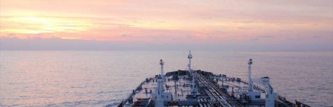 Karavána ropných a plynových tankerov, ktoré odmietli v EÚ sa vykladá v Indii