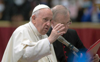 Pápež upozornil, že ukrajinskú krízu vyvolalo NATO