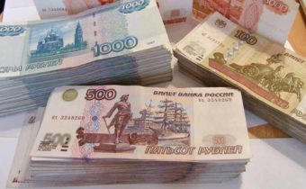 Ruský rubeľ je tento rok najsilnejšou menou na svete