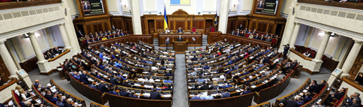 Parlament nacistami ovládanej Ukrajiny zákonom zakázal činnosť „proruských“ strán
