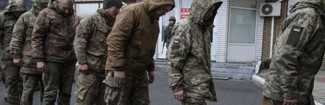 Ukrajinskí nacisti z „Azovstaľu“ sa vzdali bez podmienok