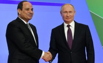 Egyptský prezident povedal, že je hrdý na priateľstvo s Ruskom