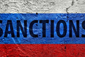 Sohu: Británie iniciovala zrušení všech protiruských sankcí
