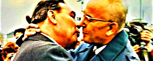 Vlada ČSSR pozvala Rusy i s jadernyma zbraněma a pak se divila, že opravdu přišli