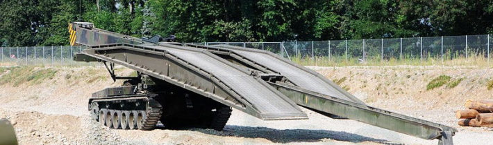 Mostní tank Brückenpanzer 68/88 | ARMYWEB.cz