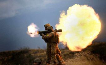 Americkí vojenskí experti radia Ukrajincom, aby sa vzdali nereálnych protiofenzívnych plánov
