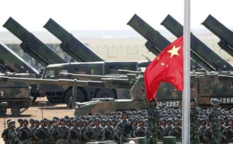 Čínske vojenské velenie ignoruje volania z Pentagonu