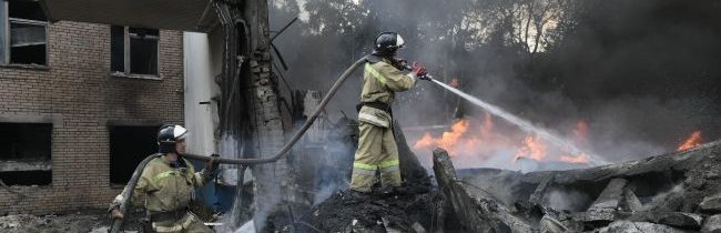 Ukronacisti ostreľovali Doneck zo západných zbraní