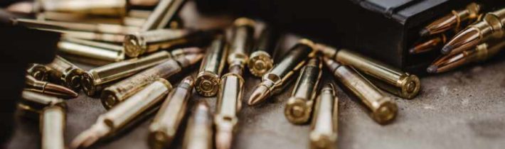 Zbrane dodané na Ukrajinu môžu skončiť v rukách teroristov