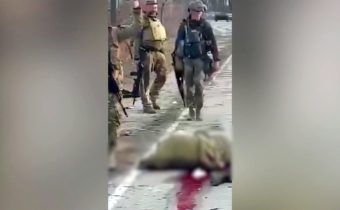 V Rusku zisťujú totožnosť ukrajinských militantov zapojených do popravy ruských zajatcov