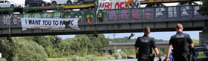 Německý kriminální úřad hovoří o útocích extrémně levicových klimatických aktivistů