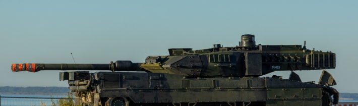 Washington núti Nemecko k dodávke moderných tankov na Ukrajinu
