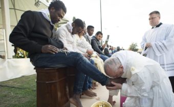Bergoglio nazývá pedofily „Božími dětmi, které si zaslouží lásku a pastorační péči“