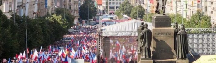 Petr Hájek: Nepodvolení hlasitě promluvili: Stotisícové shromáždění dalo jasný „signál“: Vracíme úder! Tuhle energii již nepůjde zastavit. Štěpánův Fiala. Jedna chvilka stačila. Pozdě na zpátečku. Bereme si svou zemi zpět!