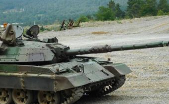 Ukrajina nemá muníciu do starých sovietskych tankov, ktoré jej poslalo NATO