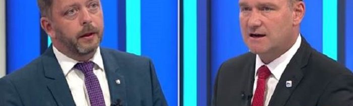 „Vystrčil říká ´pomozte si sami´, Pekarová ´upleťte si dva svetry´. Nemáte plán!“ Fiala útočil na Rakušana. Ten vybuchl