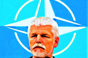 Další (ne)poskvrněný komunista prezidentem?