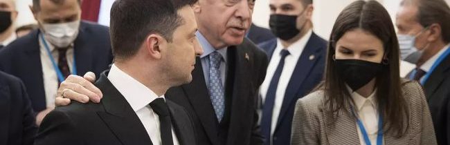 Erdogan odmietol dodávať Kyjevu „Bayraktary“ kvôli plynovej dohode s Ruskom