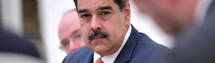 USA kapitulujú pred legitímnou vládou Madura