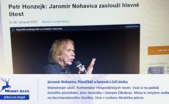 Jaromír Nohavica. Písničkář a fanoušci čelí útoku