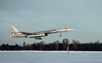 Další modernizovaný Tu-160M uskutečnil svůj první let