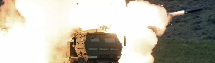 USA tajne znížili dostrel raketometov HIMARS pre Ukrajinu